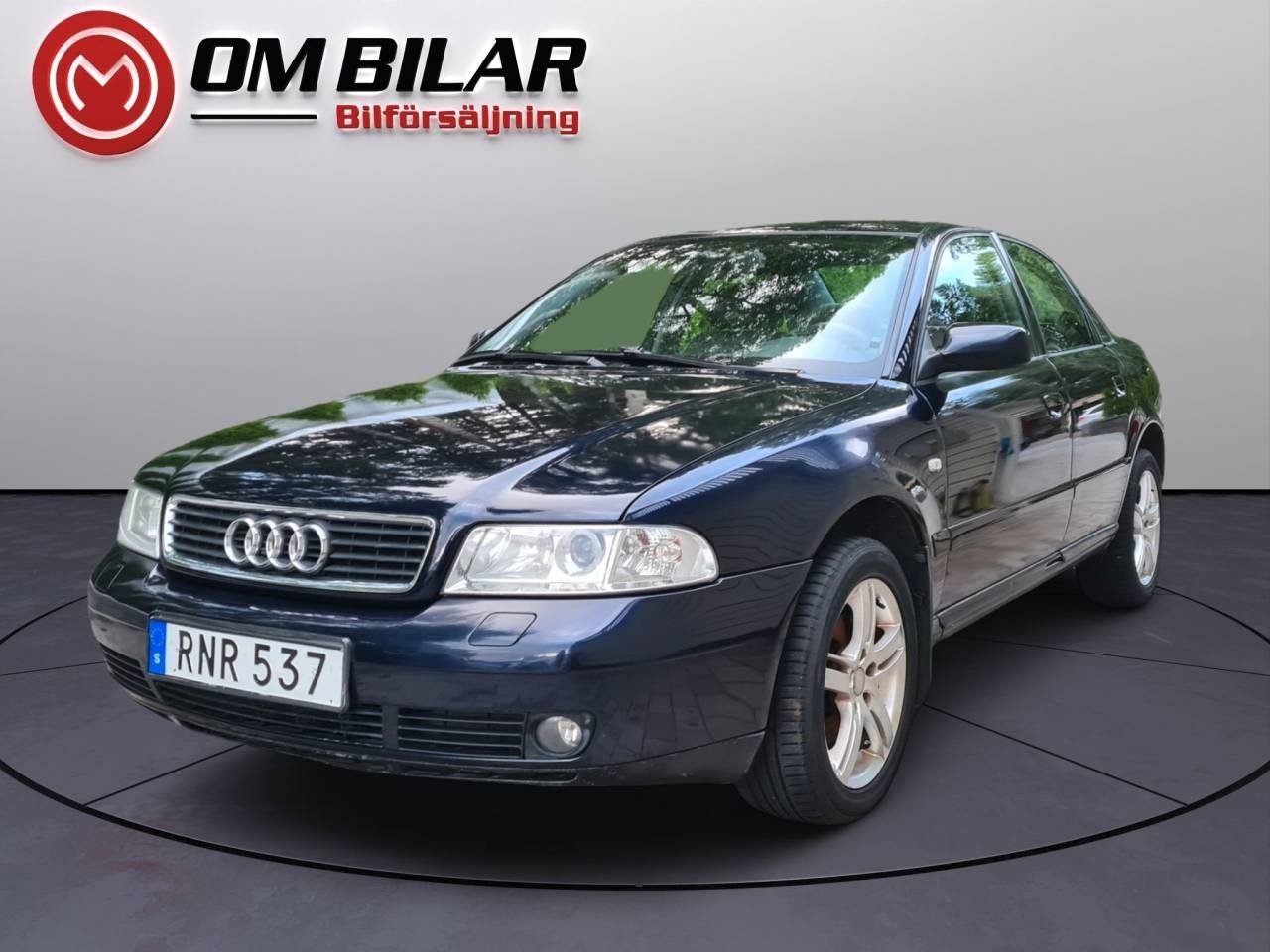 Audi A4 Sedan 1.8 T Comfort 150hk 2000, bild 2/10