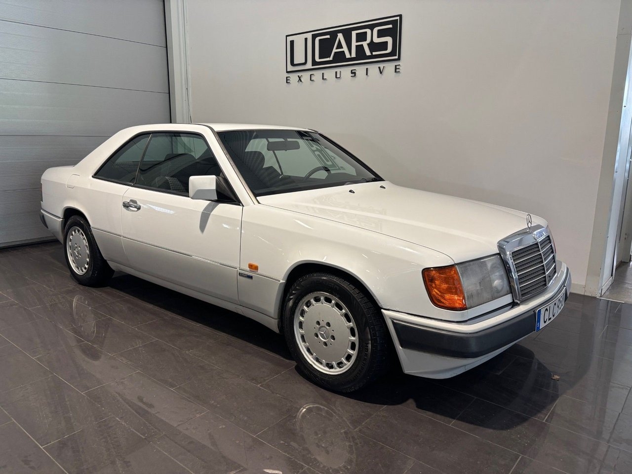 Mercedes-Benz 300