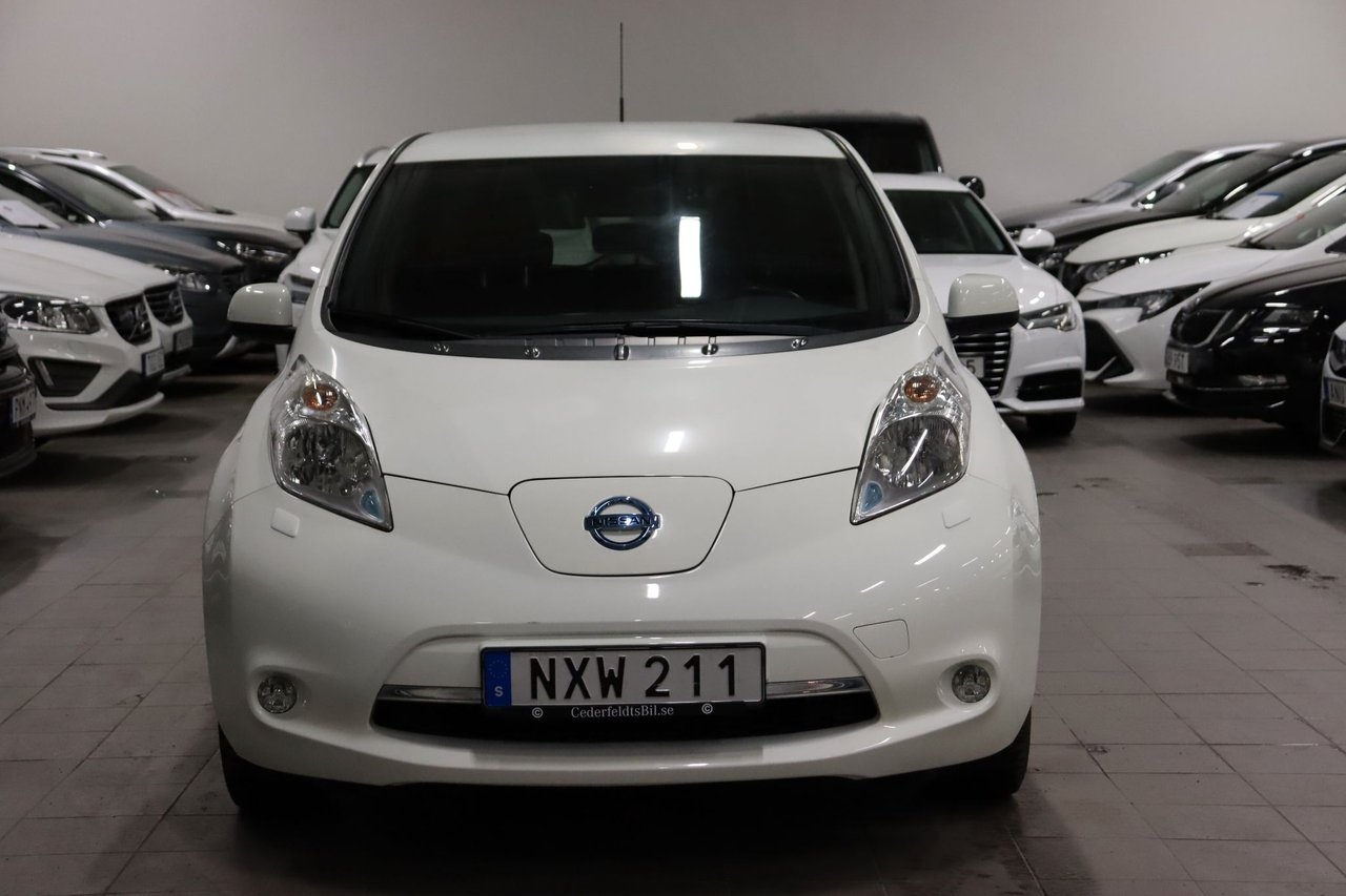 Nissan Leaf 30 kWh Navigation Backkamera 2016, bild 4/18