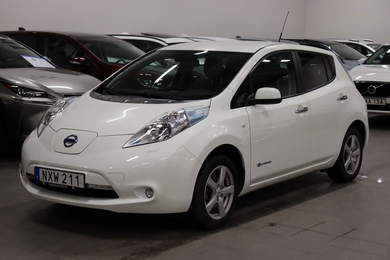 Nissan Leaf 30 kWh Navigation Backkamera 2016, bild 3/18