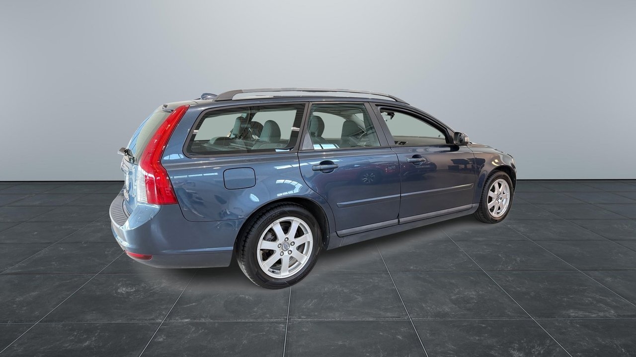 Volvo V50 1.8 Flexifuel 125hk / Drag 2008, kuva 4/7