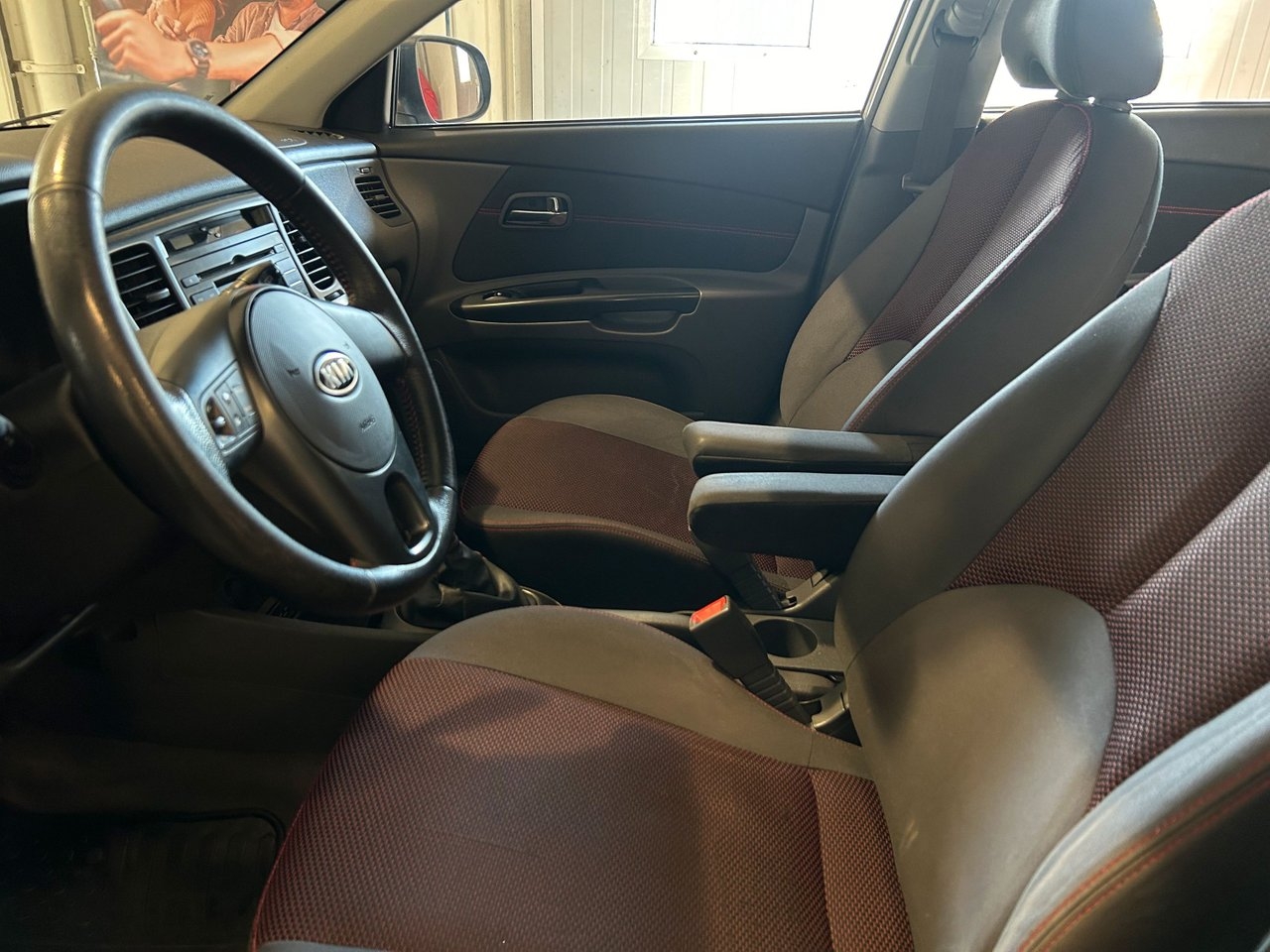 Kia Rio 1.4 Ny Servad M-värmare 97hk 2010, photo 6/10