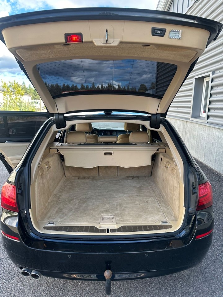 BMW 520 2014, photo 7/8