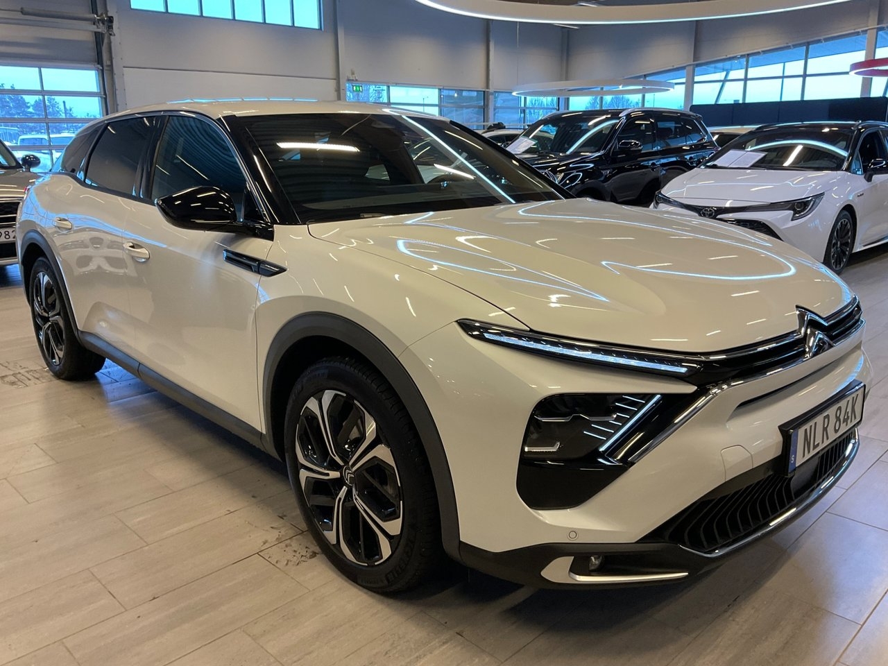 Citroen C5 X PLUG-IN-HYBRID EAT Shine 2022, bild 3/13