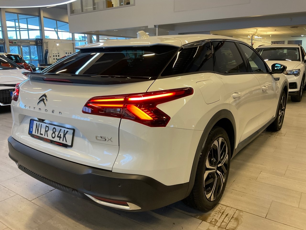 Citroen C5 X PLUG-IN-HYBRID EAT Shine 2022, bild 4/13