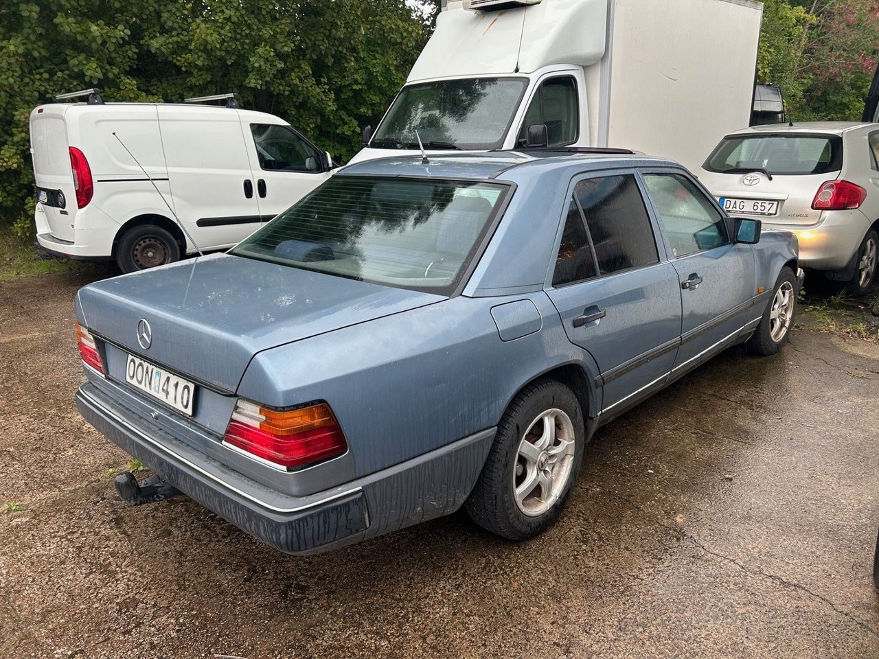 Mercedes-Benz E 200 Manull 1989, bild 3/5