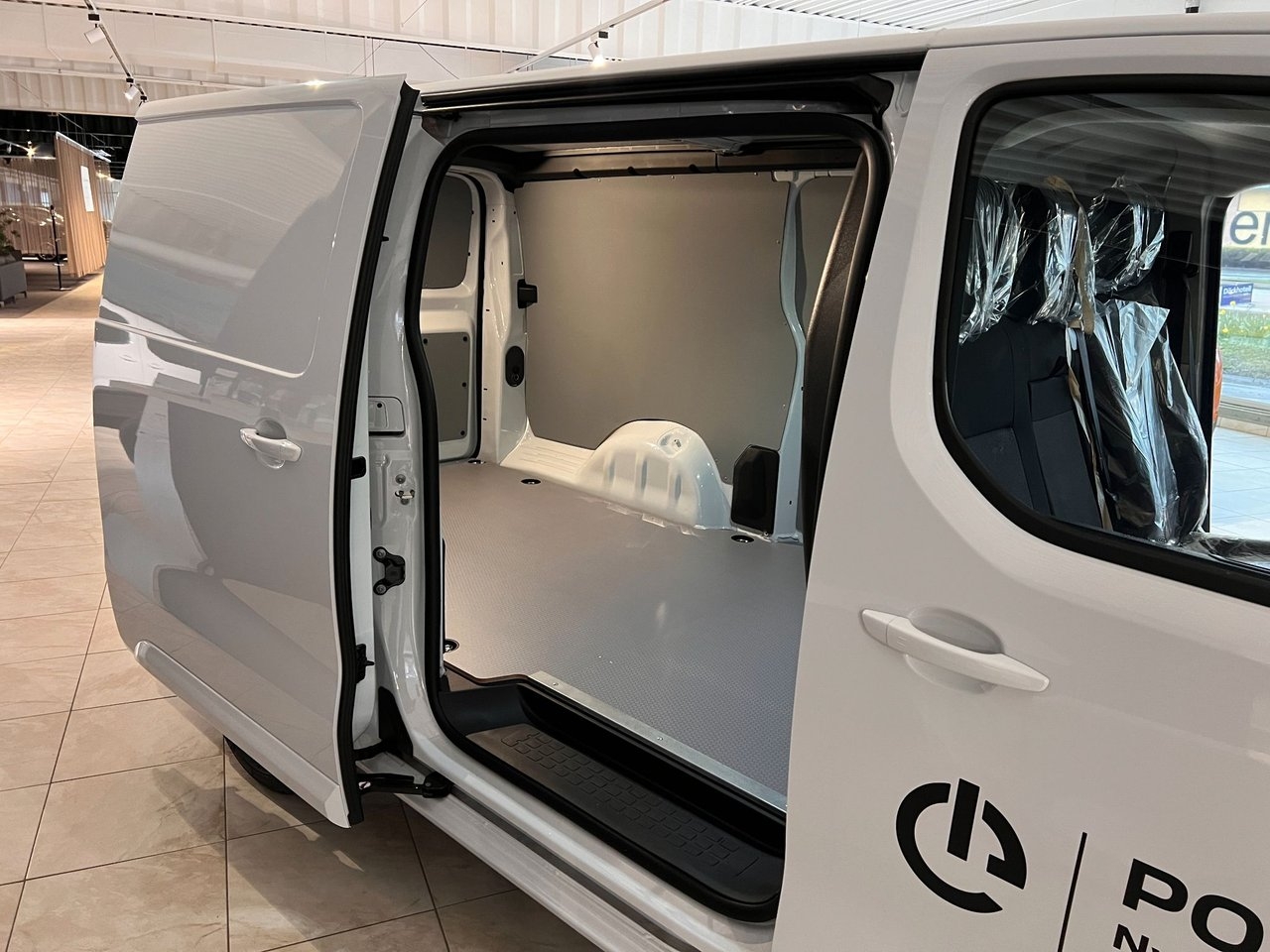 Peugeot e-Expert L3 PLUS 2025, bild 6/10