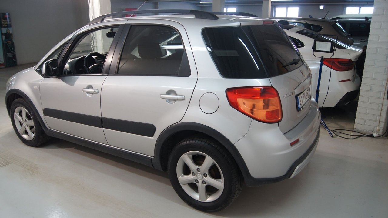 Suzuki SX4 1.6 VVT 2006, bild 3/6