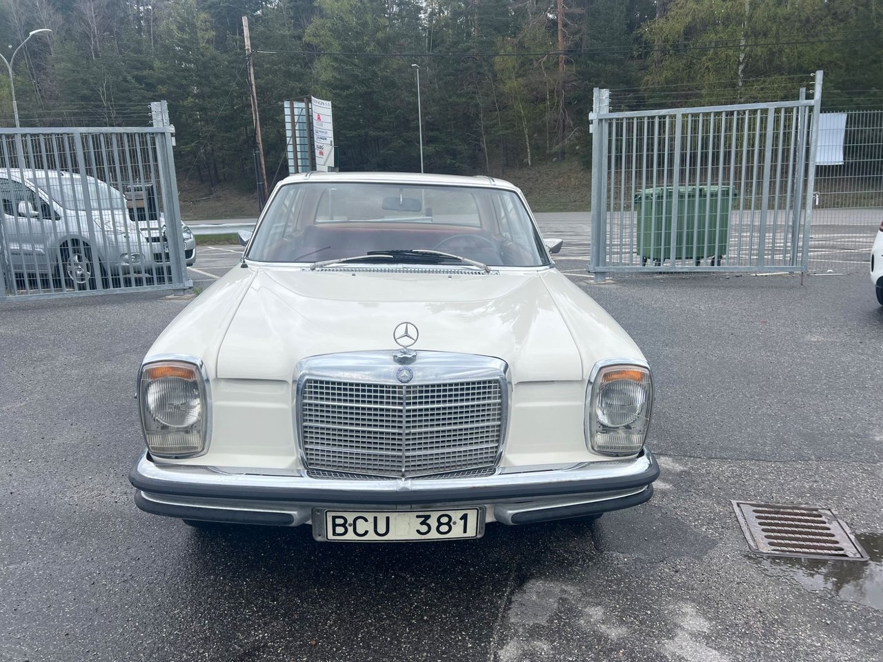 Mercedes-Benz C 250 Coupe 130hk 1969, bild 7/13