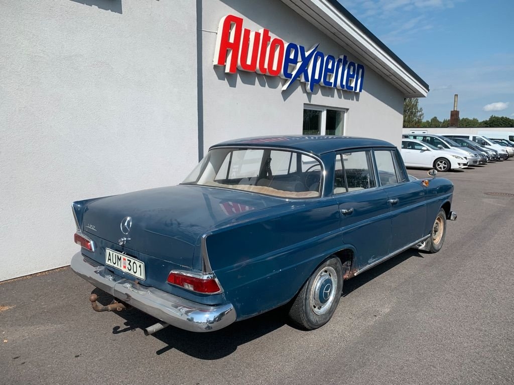 Mercedes-Benz 190 C - Veteranbil 1964, bild 4/10