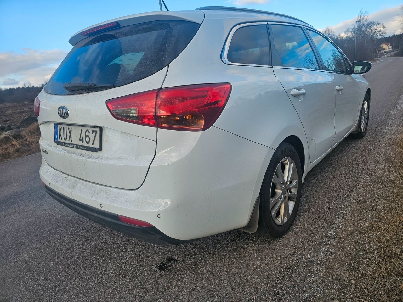 Kia Ceed cee'd_sw 1.6 GDI Ny besiktad 2013, bild 4/4