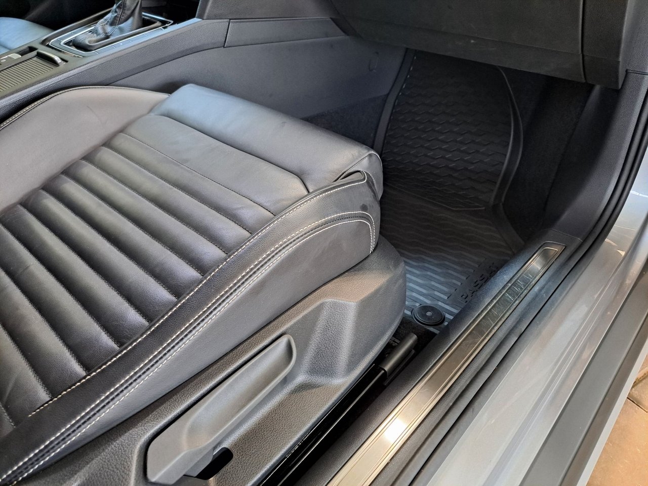 Volkswagen Passat 2020, bild 7/22