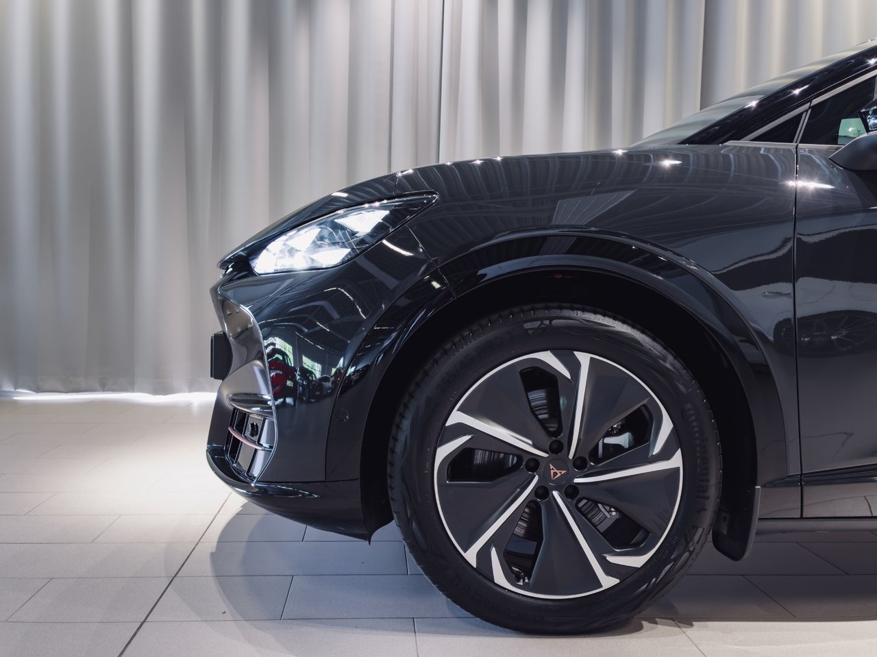 Cupra Tavascan 2025, bild 3/6