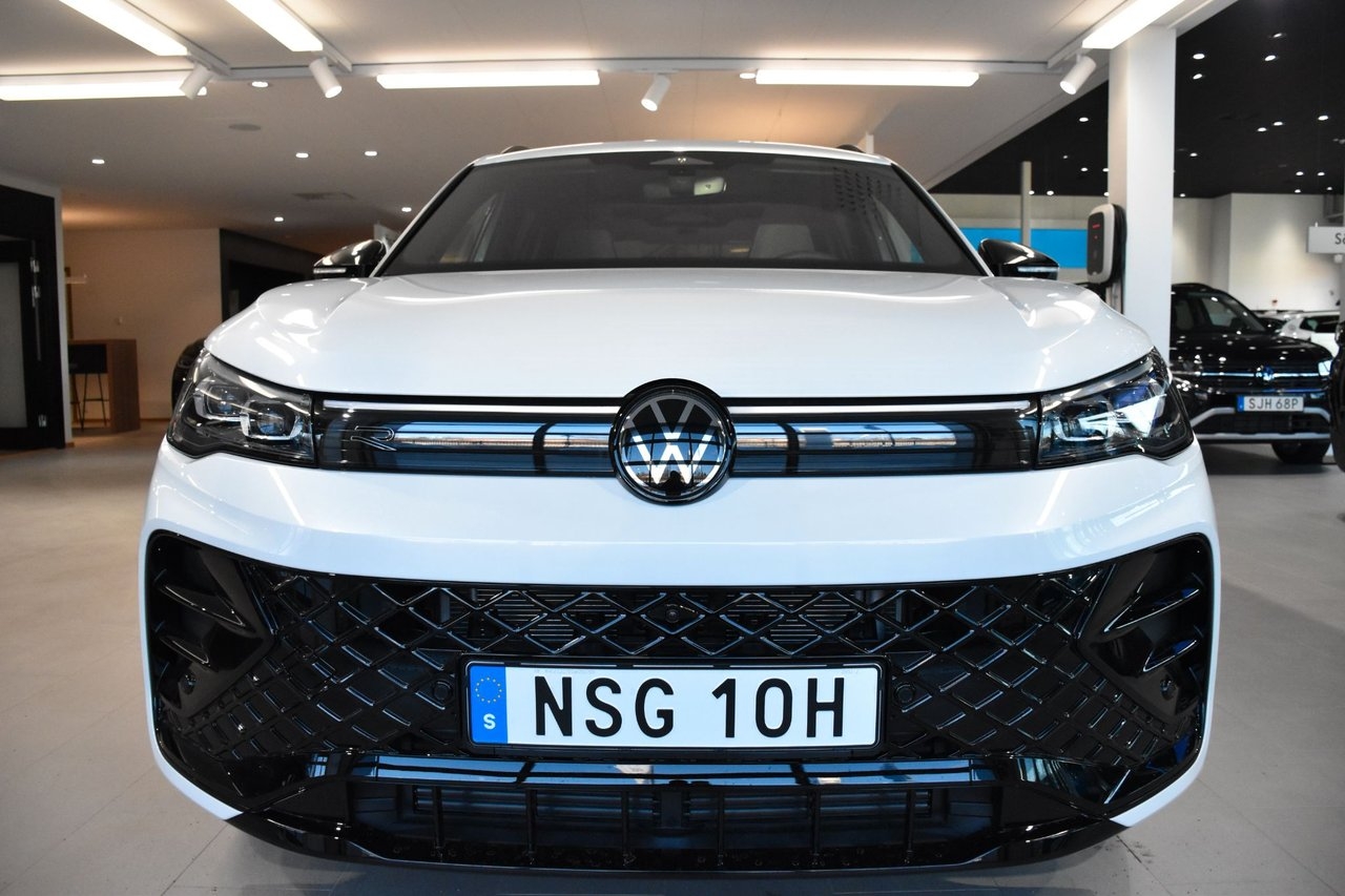 Volkswagen Tiguan 2.0 TDI R-Line Edition 2026, kuva 3/10