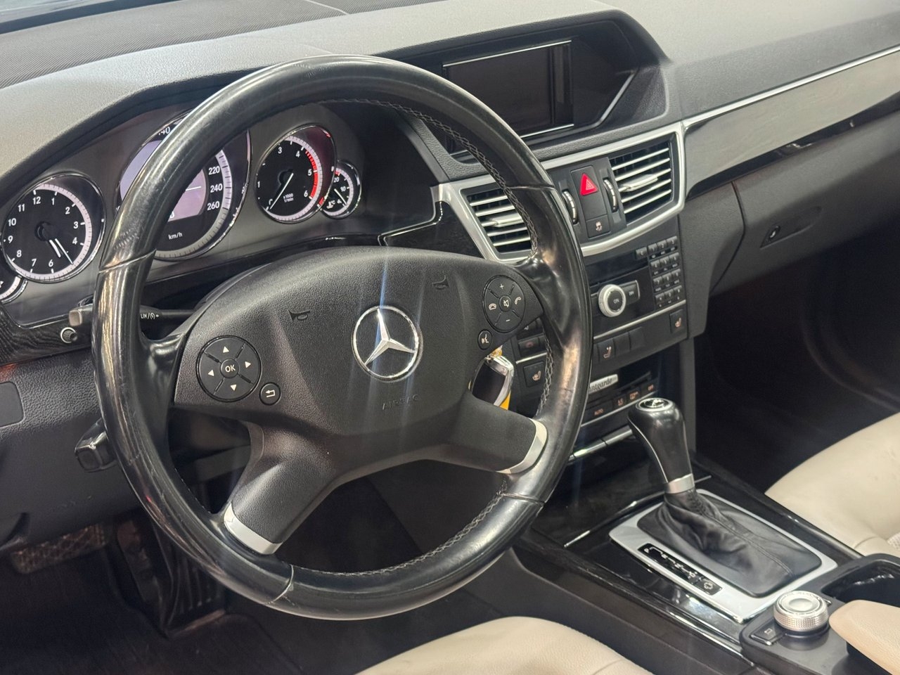 Mercedes-Benz E 2010, bild 6/8