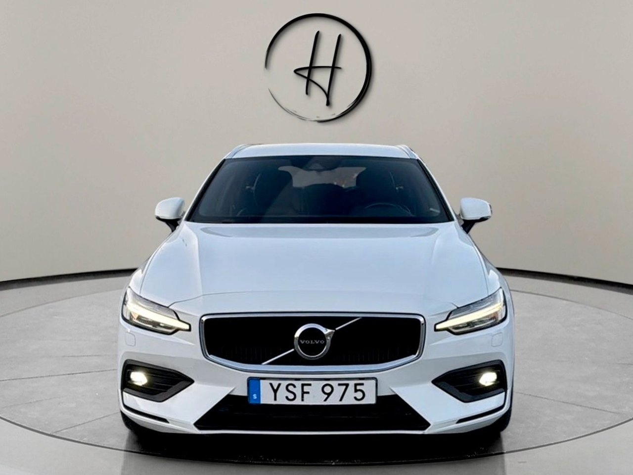 Volvo V60 D4 190hk 2019, bild 3/9