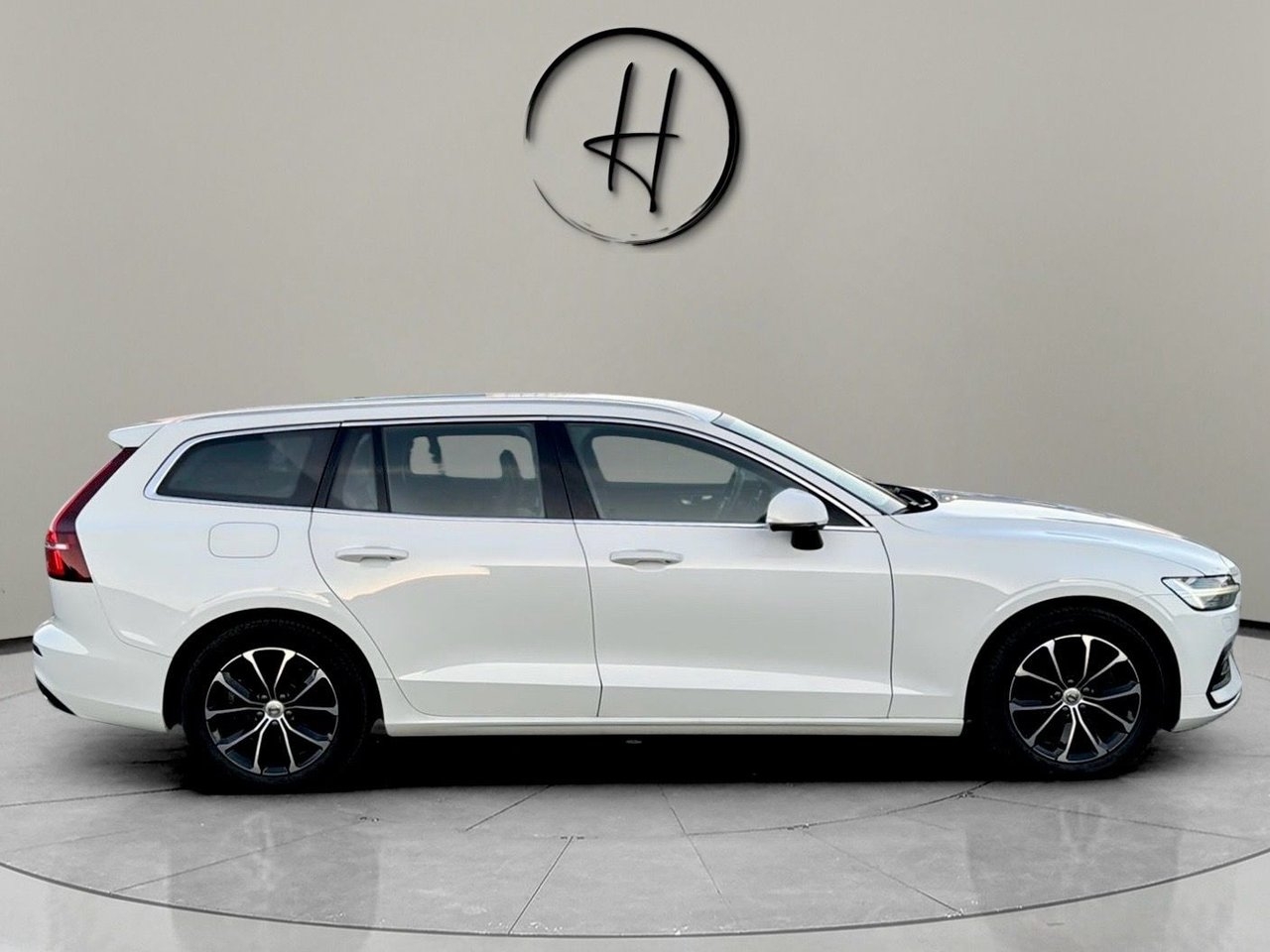 Volvo V60 D4 190hk 2019, bild 5/9