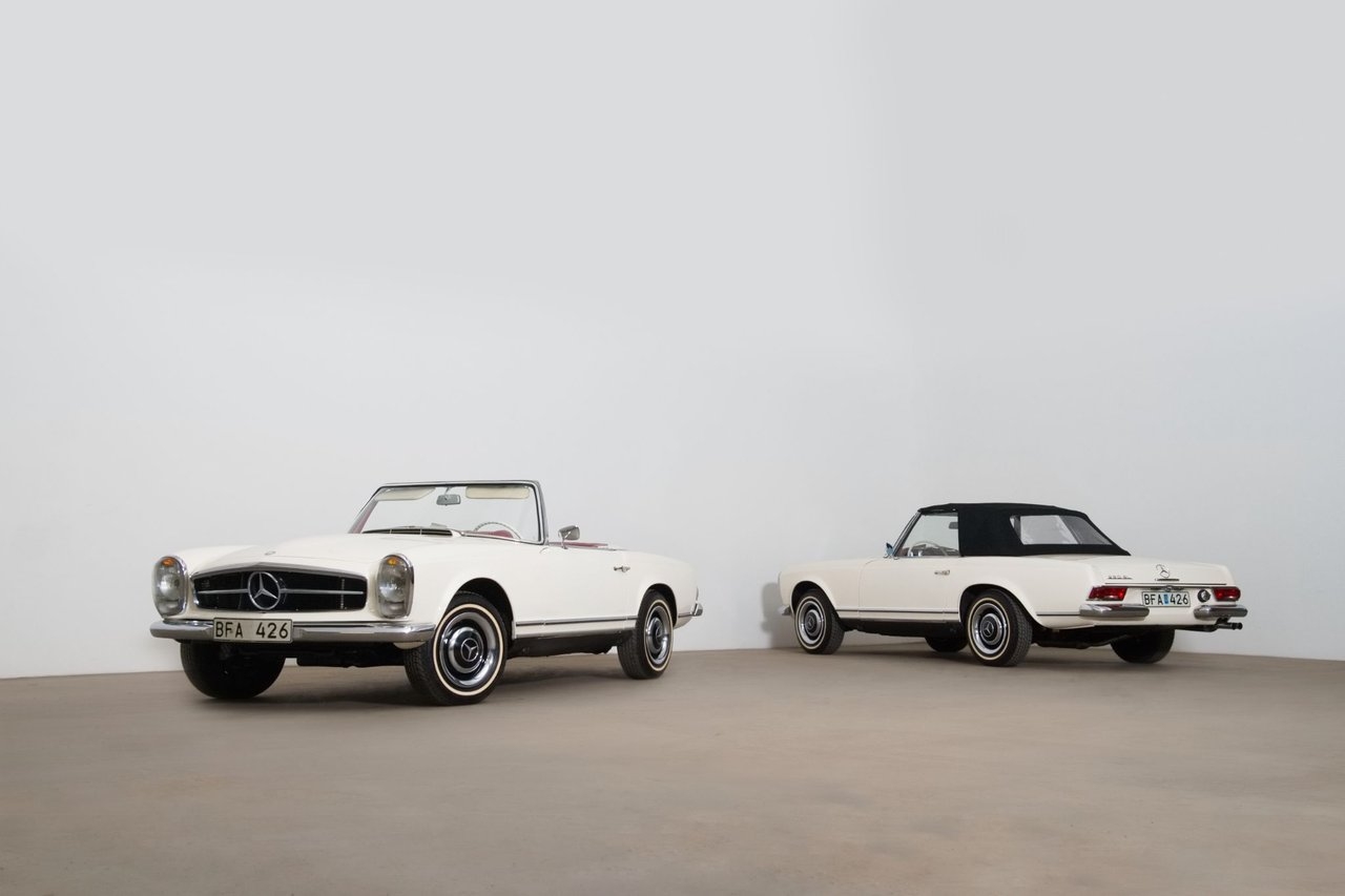 Mercedes-Benz 230