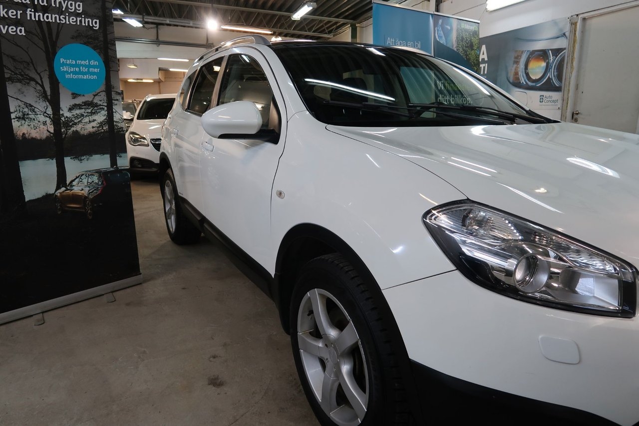 Nissan Qashqai+2 2.0 dCi 4x4 Euro 5 2012, bild 2/10