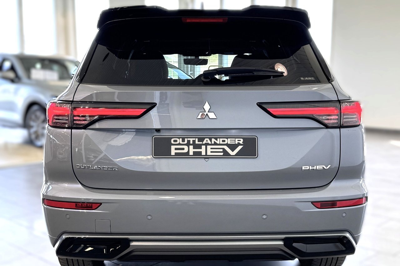 Mitsubishi Outlander Instyle+PHEV 4WD 2026, bild 6/10