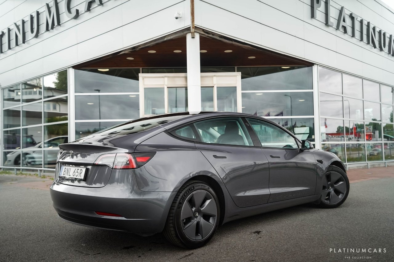 Tesla Model 3 Standard Range 2023 2023, bild 2/10