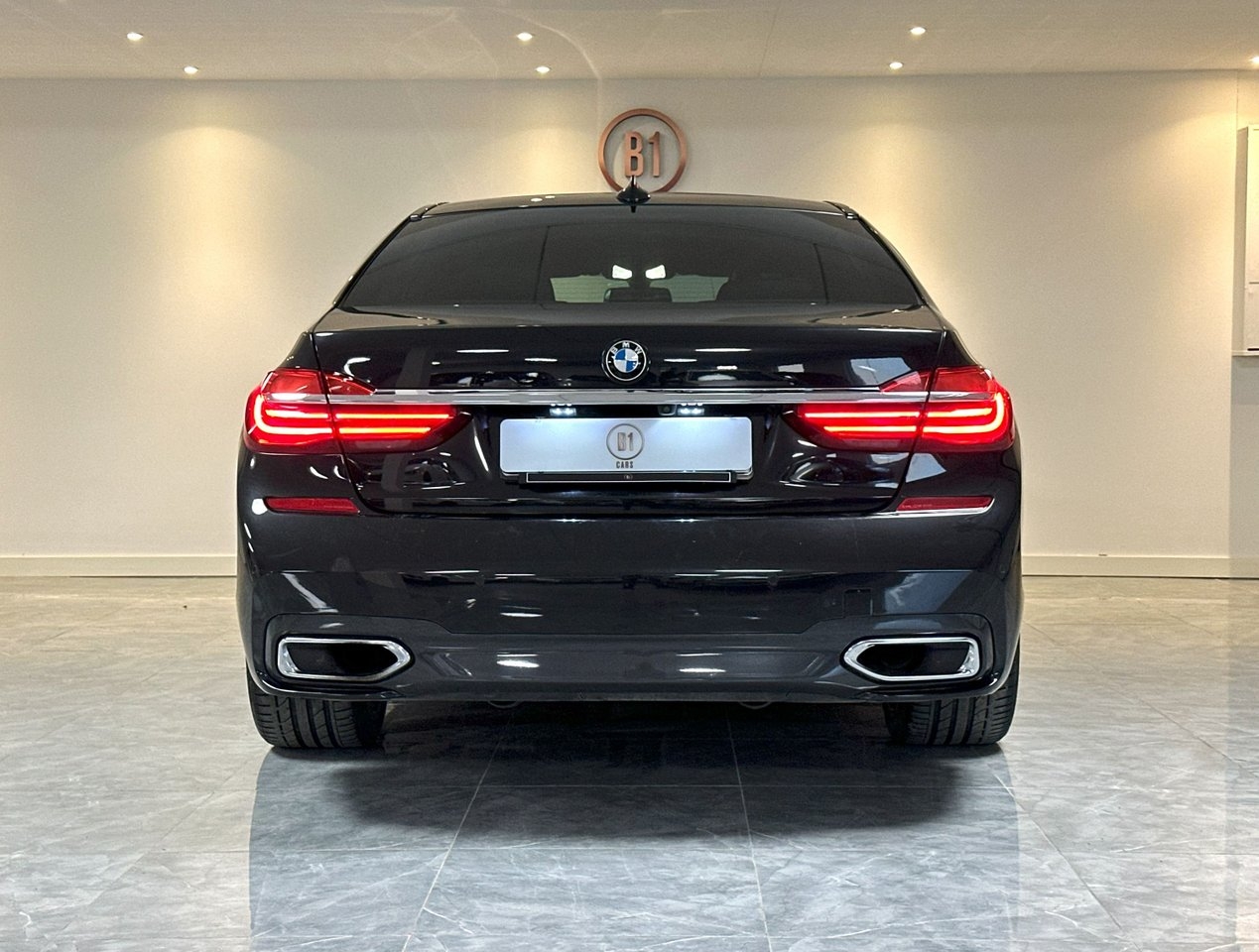 BMW 740 Le XDRIVE 326HK M-SPORT PANO 2018, bild 7/10