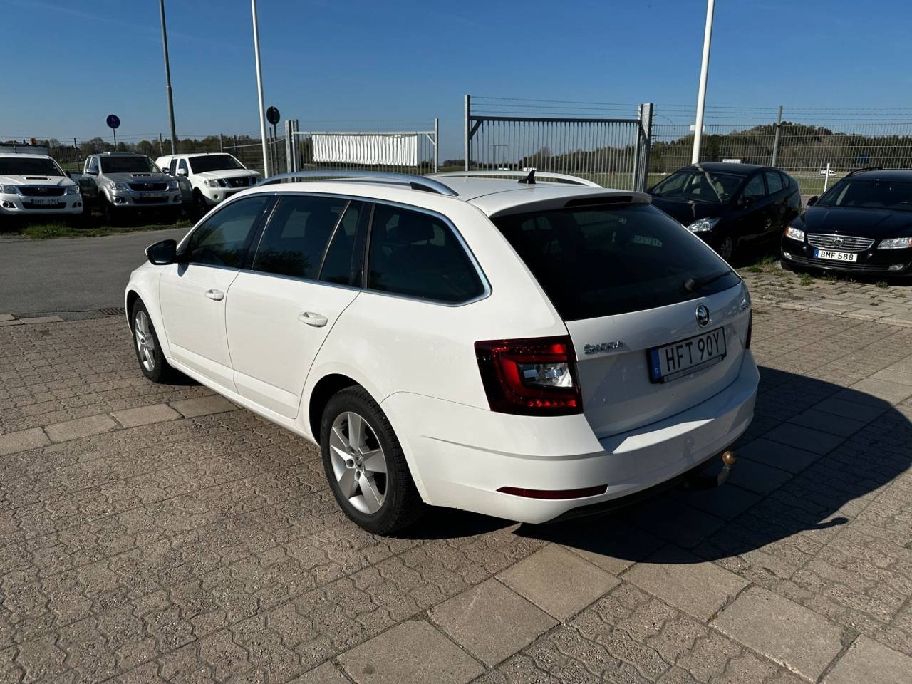 Skoda Octavia 2019, bild 2/23