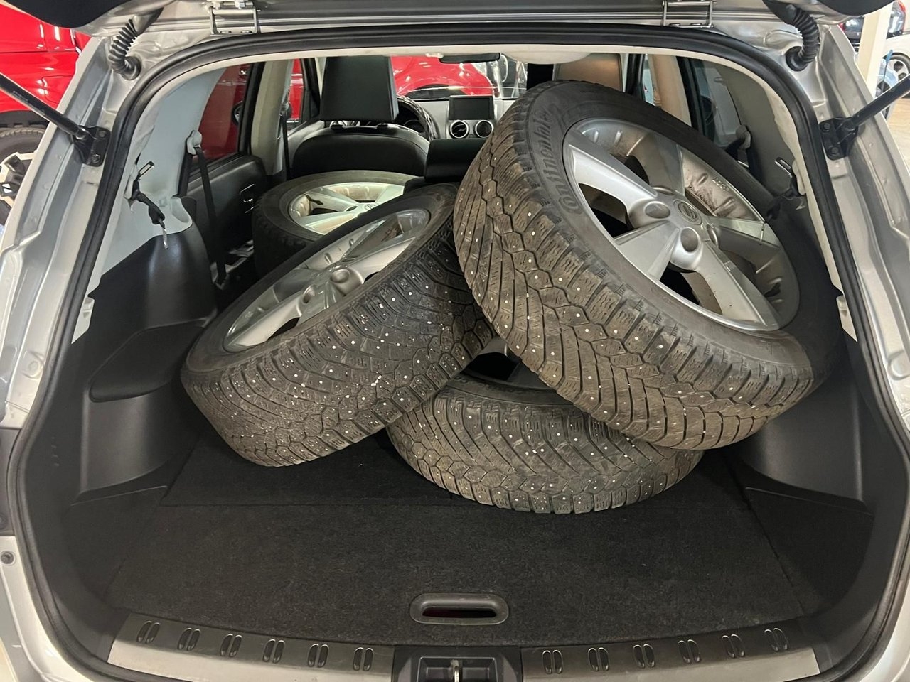 Nissan Qashqai+2 2009, bild 7/10