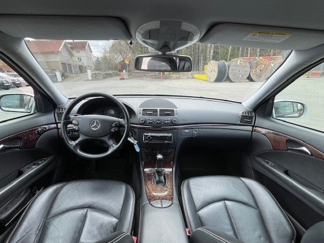 Mercedes-Benz E 2006, bild 5/6