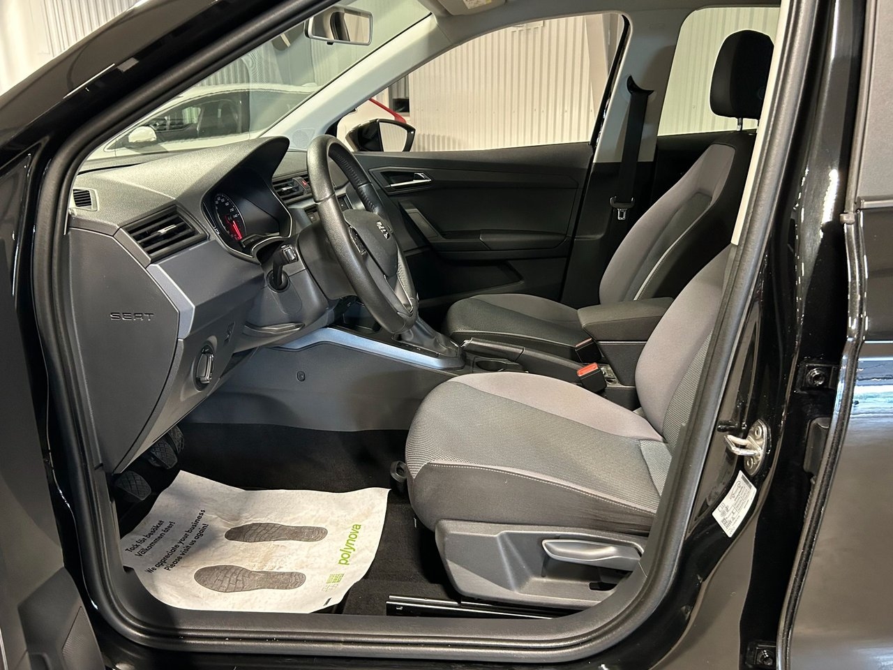 Seat Arona 2019, photo 6/10