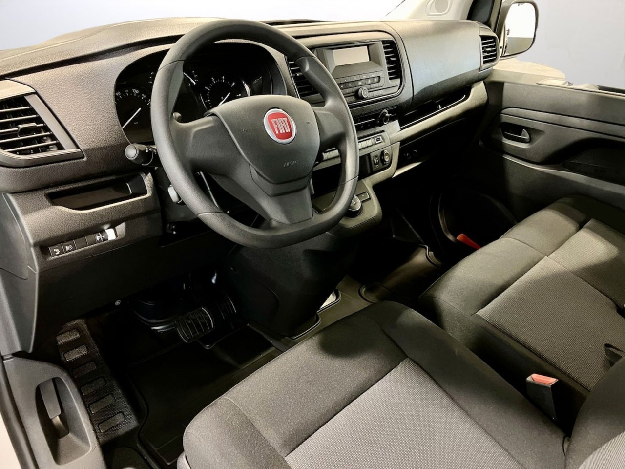 Fiat Scudo 2023, bild 3/3