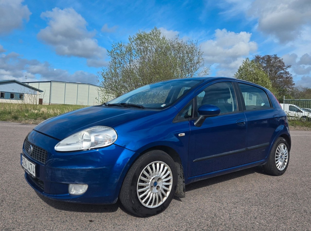Fiat Grande Punto 2006, bild 2/8