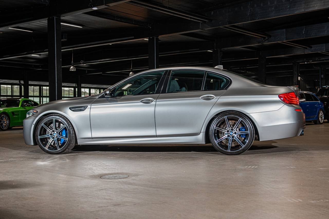 BMW M5 F10 2015, bild 3/10