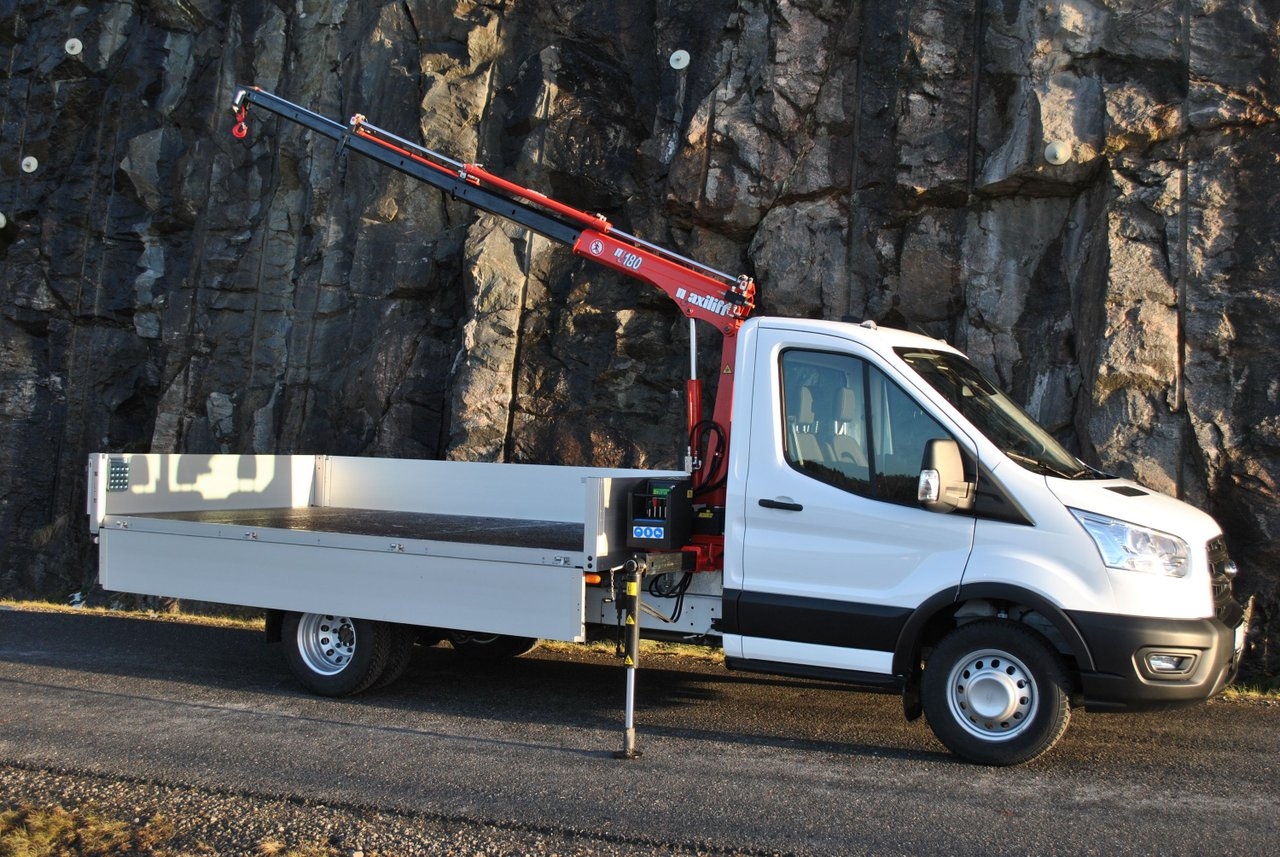 Ford Transit 2024, bild 3/17