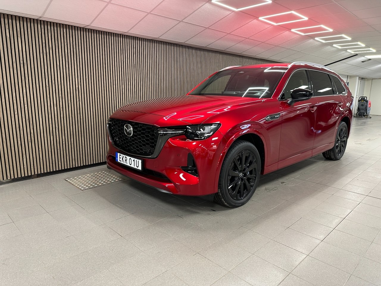 Mazda CX-80 2025, bild 2/10