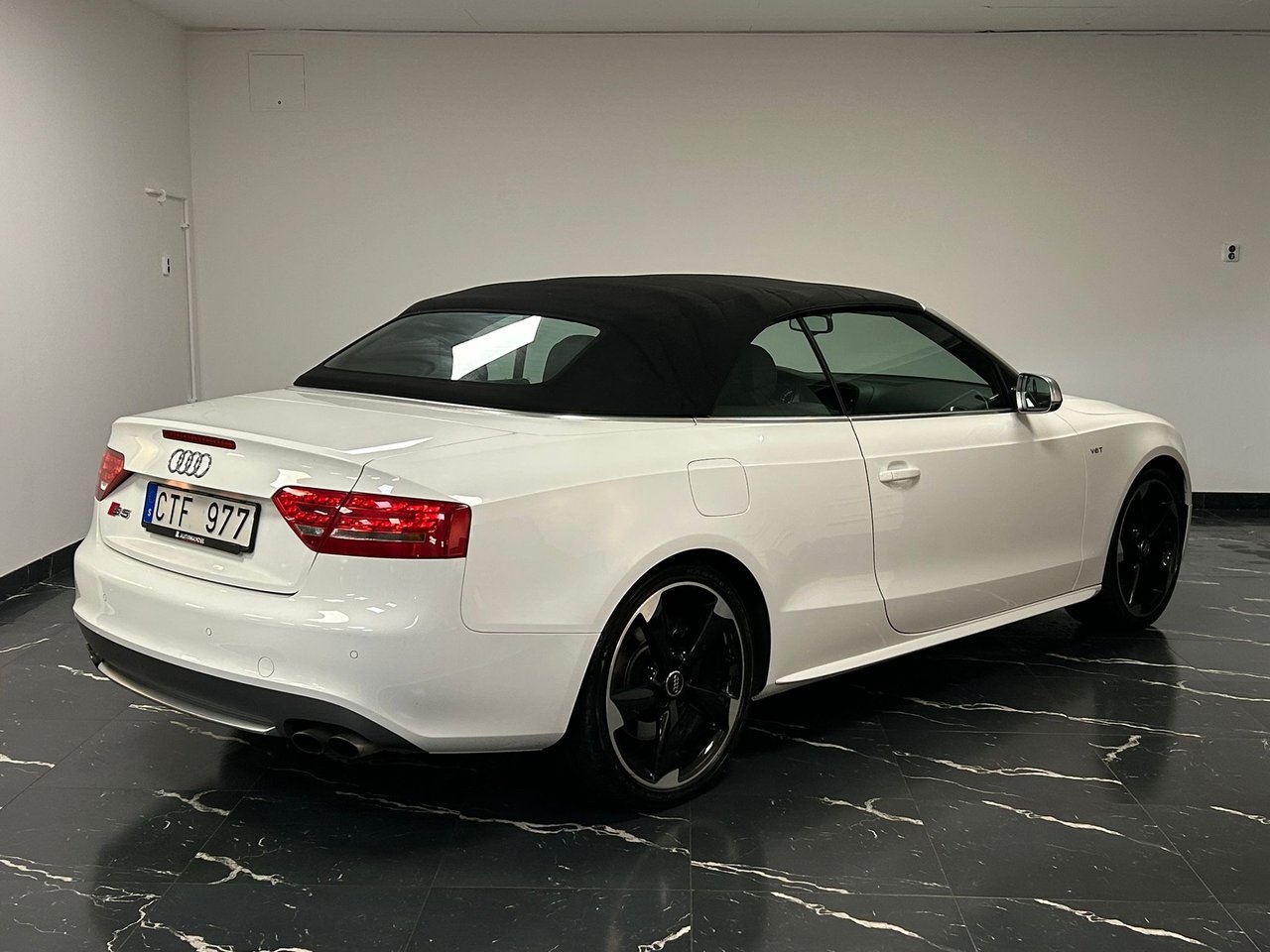 Audi S5 2010, kuva 7/24