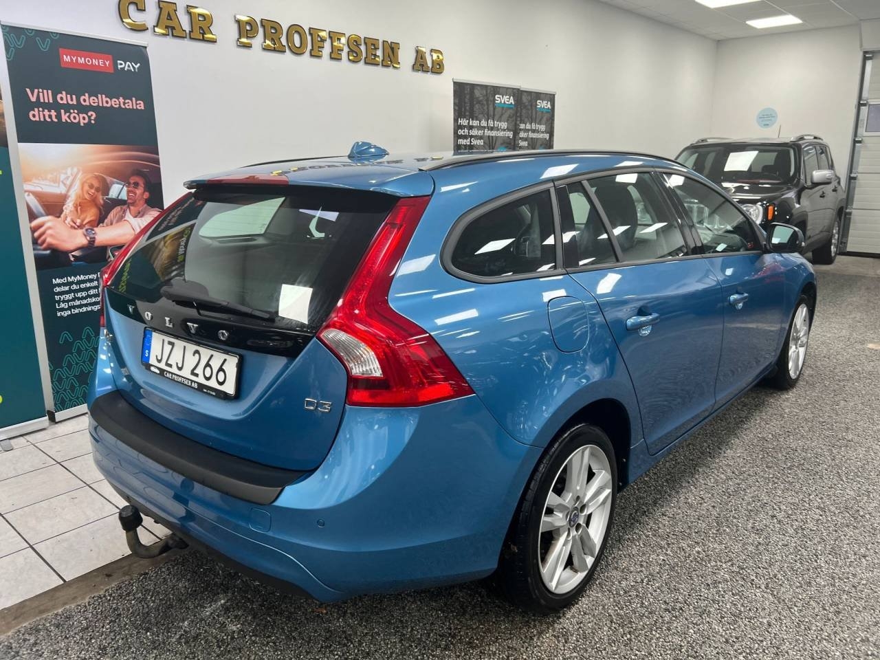 Volvo V60 D3 Kinetic 2017, bild 3/10