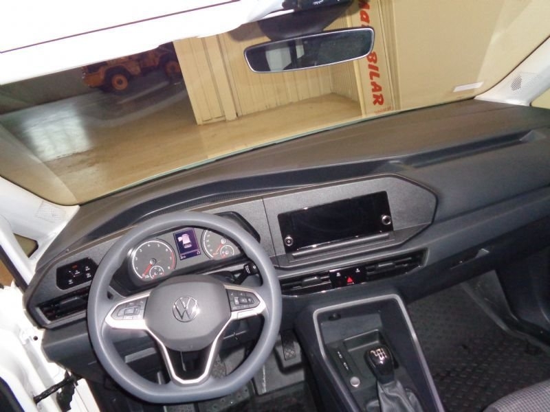 Volkswagen Caddy 1,5 Tsi 114 Hk Manuell 2023, bild 7/9