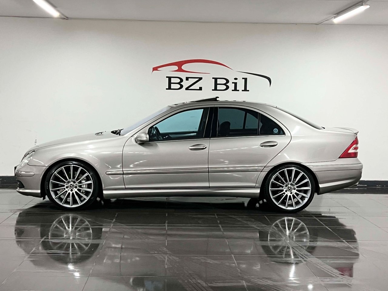 Mercedes-Benz C 2005, bild 3/21