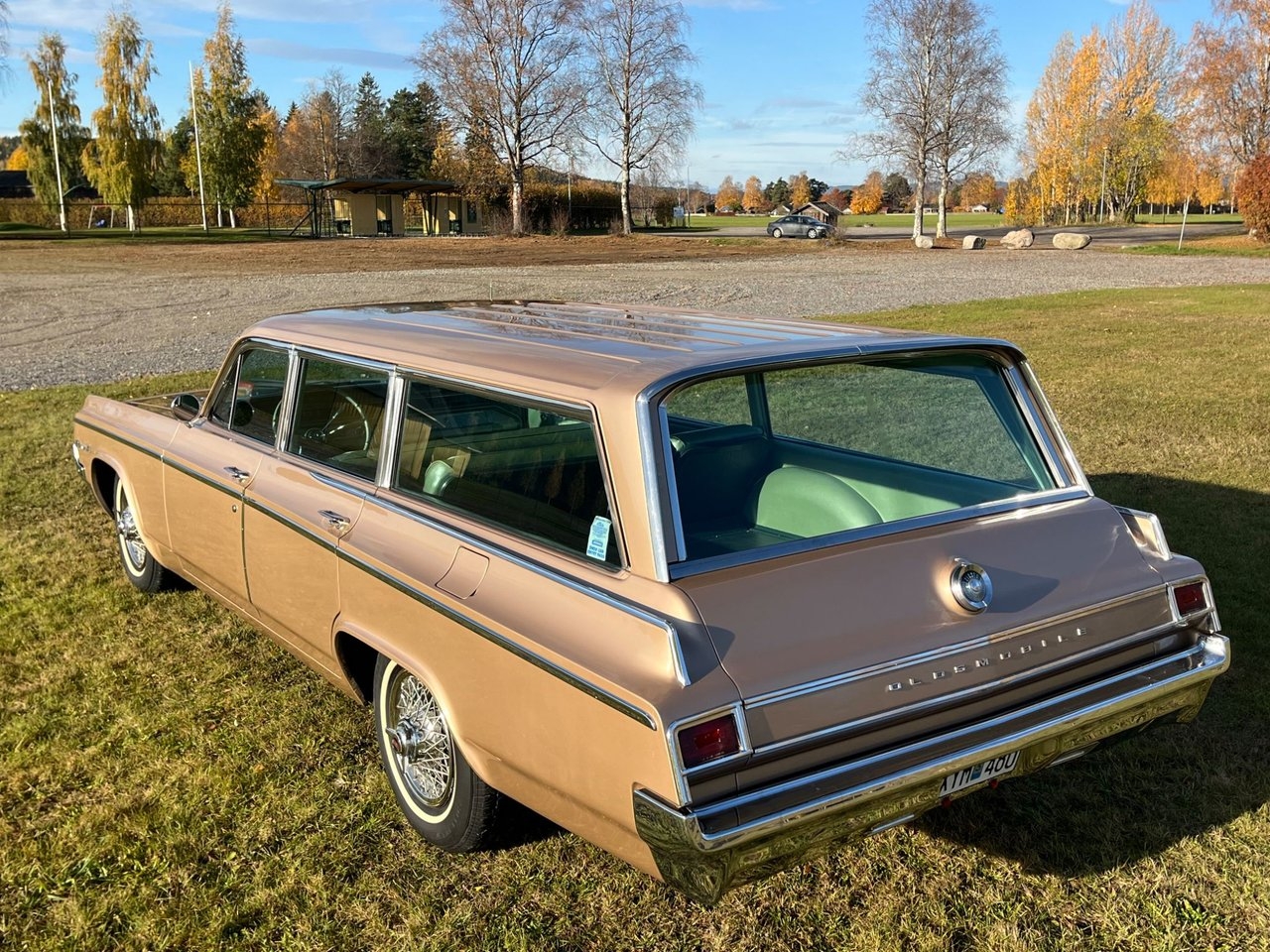 Oldsmobile Dynamic 88 Fiesta Wagon 1964, kuva 4/10