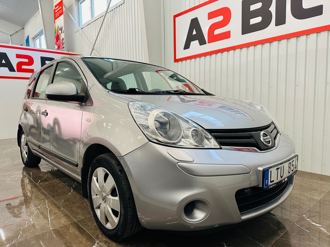 Nissan Note 1.4 /V-Hjul / Låga mil 2011, bild 2/10