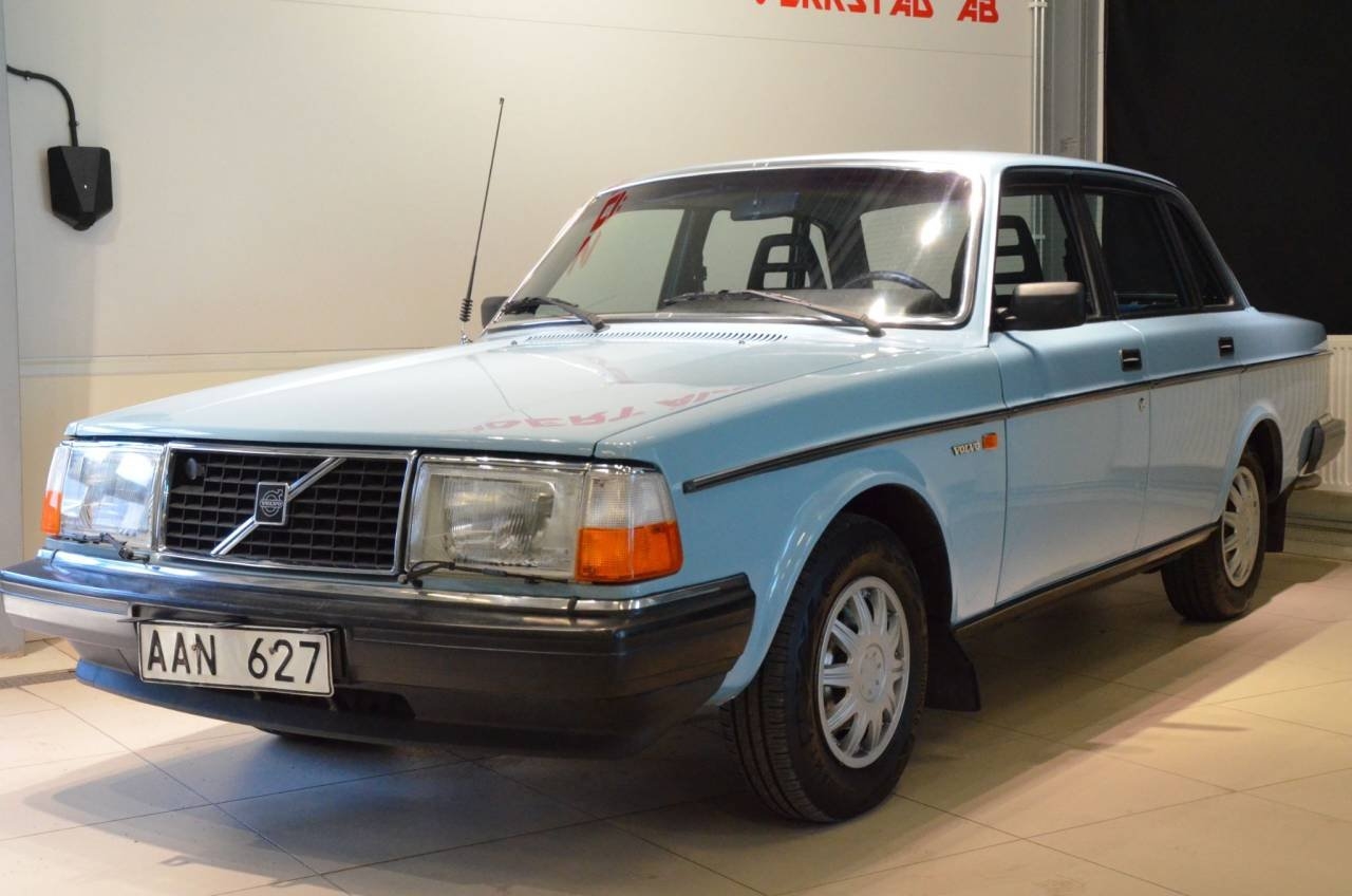 Volvo 244 2.3 GL 112hk Mycket FINT SKICK 1984, photo 6/10