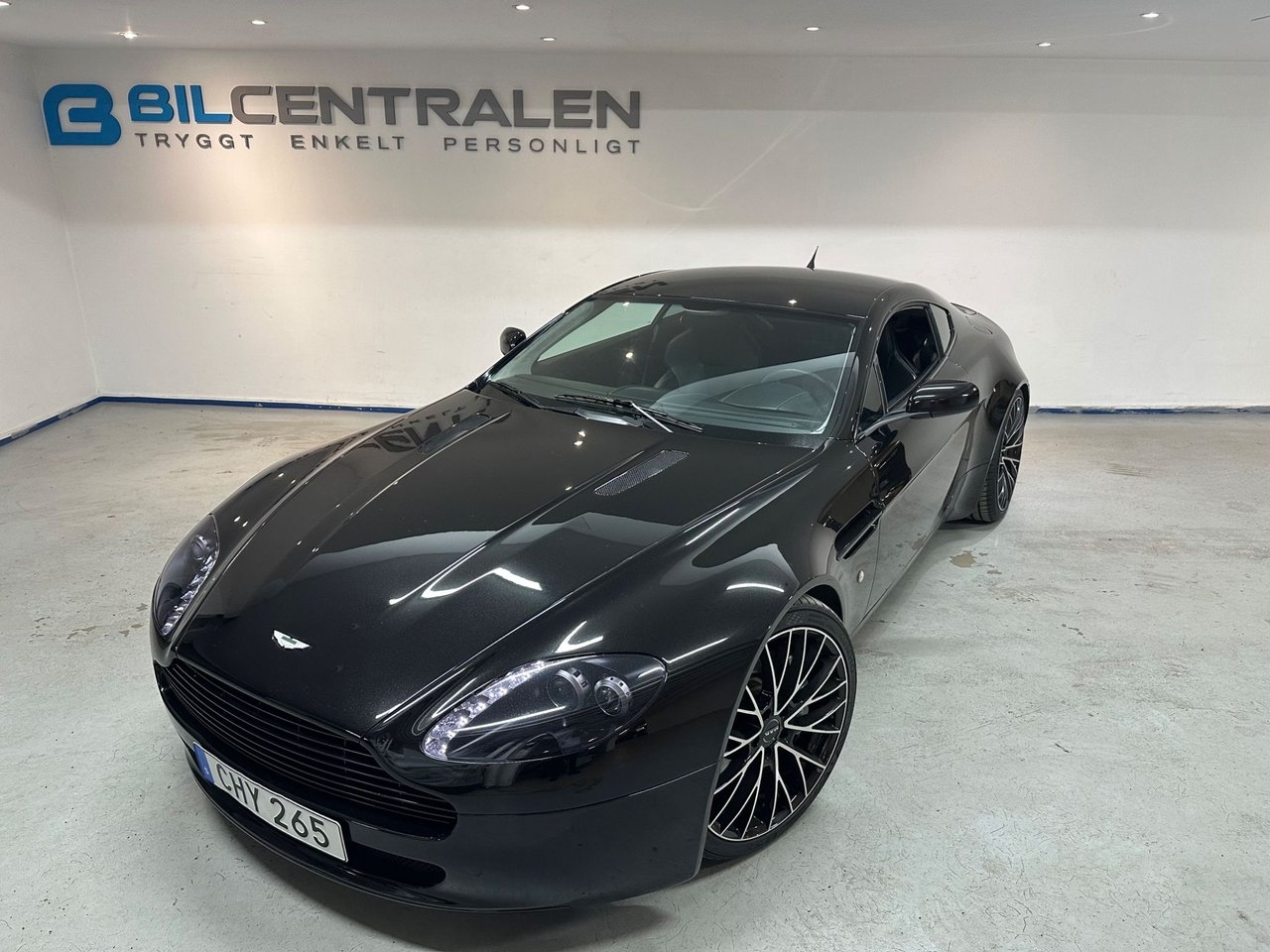 Aston Martin Vantage V8 4.3 (385hk) 2006, bild 3/10