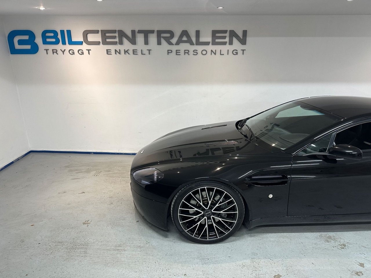 Aston Martin Vantage V8 4.3 (385hk) 2006, bild 6/10