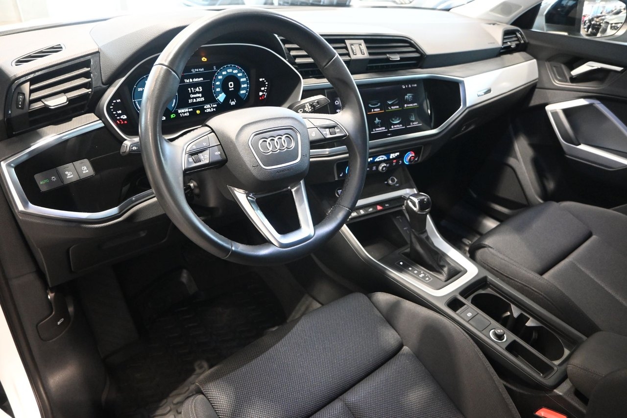 Audi Q3 Sportback 45 TFSI e Proline Ed 2023, bild 7/10