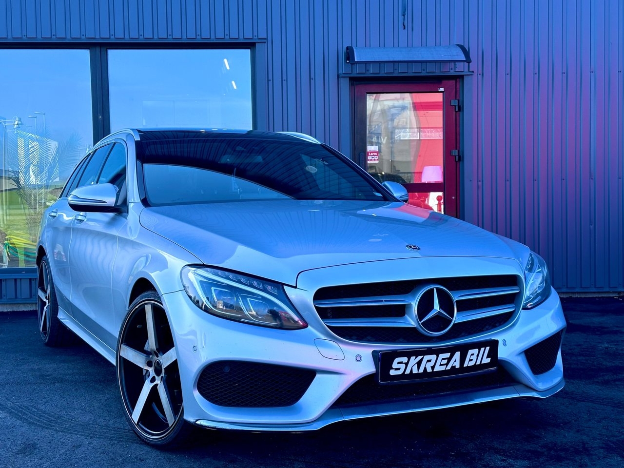 Mercedes-Benz C 220 d Amg sport 4MATIC 2018, kuva 2/25