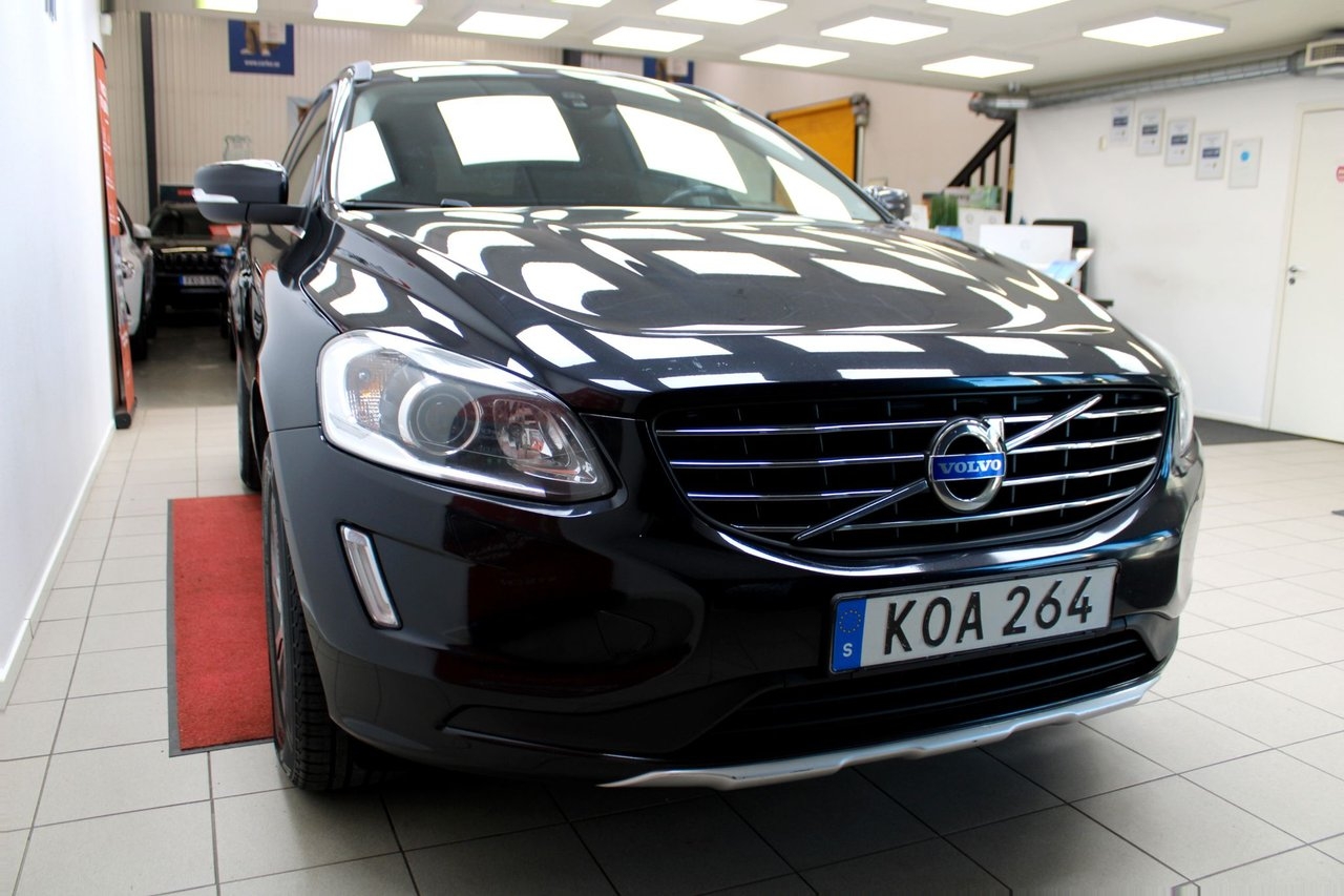 Volvo XC60 2015, kuva 4/10