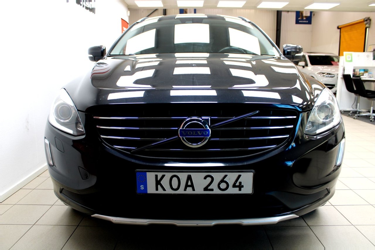 Volvo XC60 2015, kuva 3/10