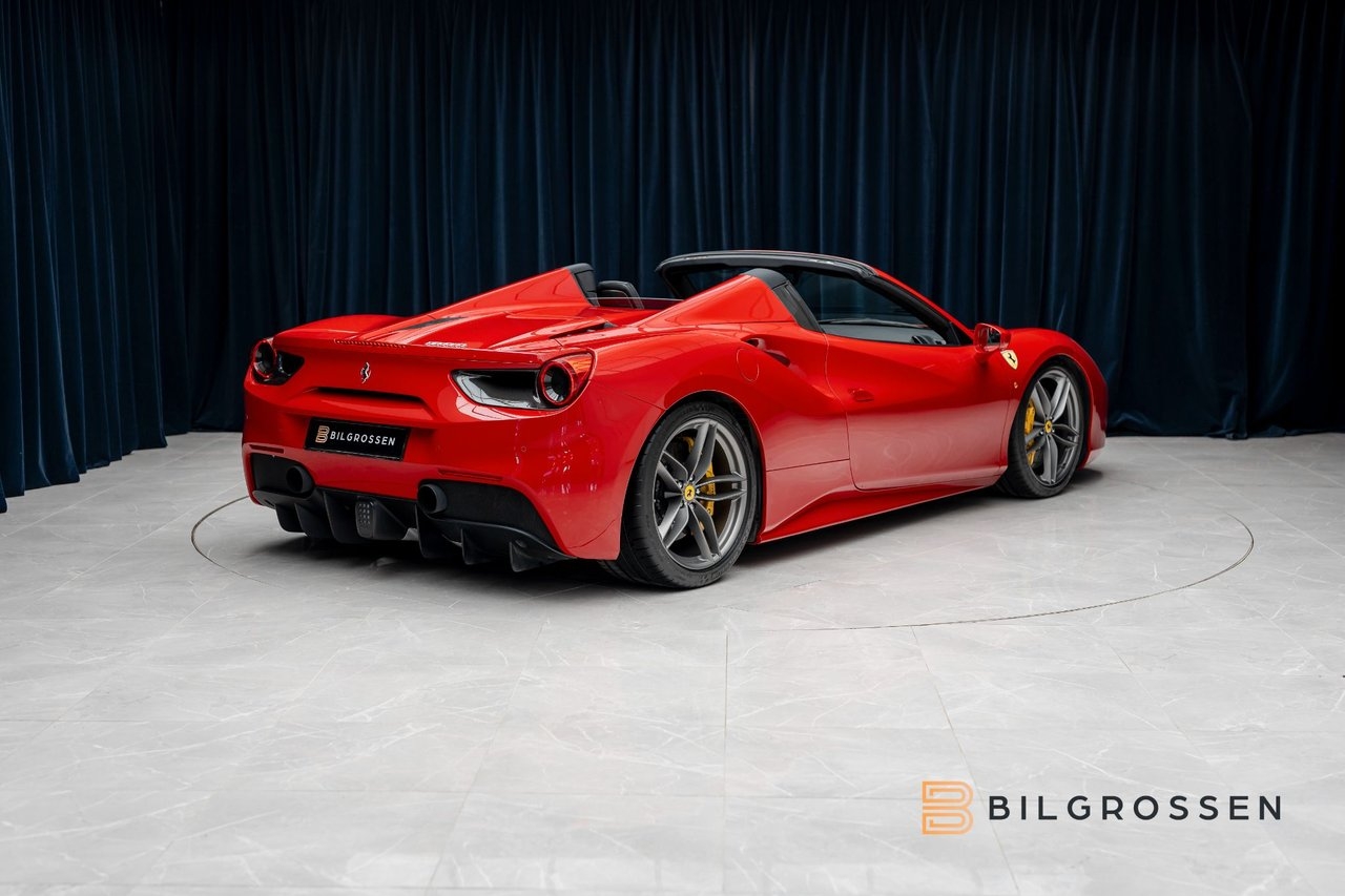 Ferrari 488 2017, bild 5/10