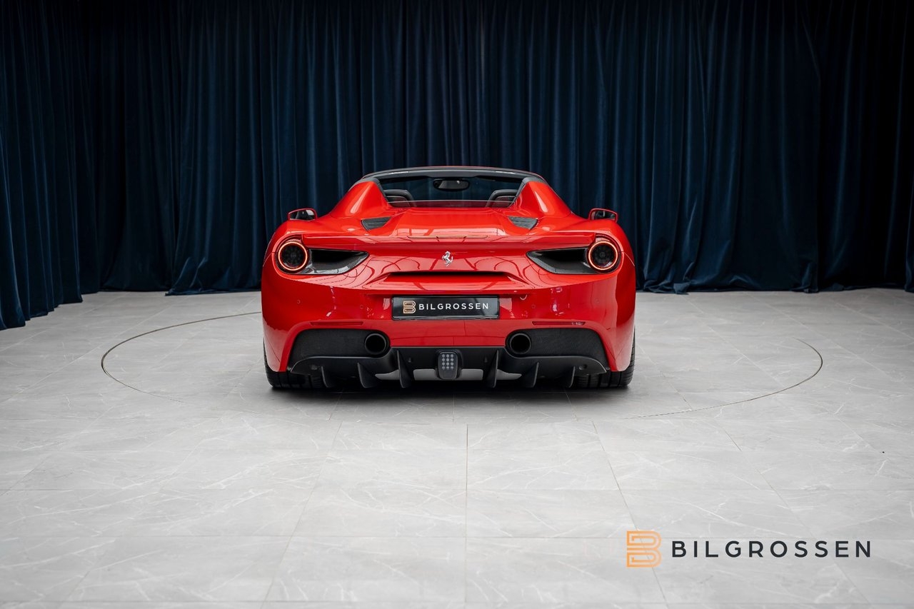 Ferrari 488 2017, bild 4/10